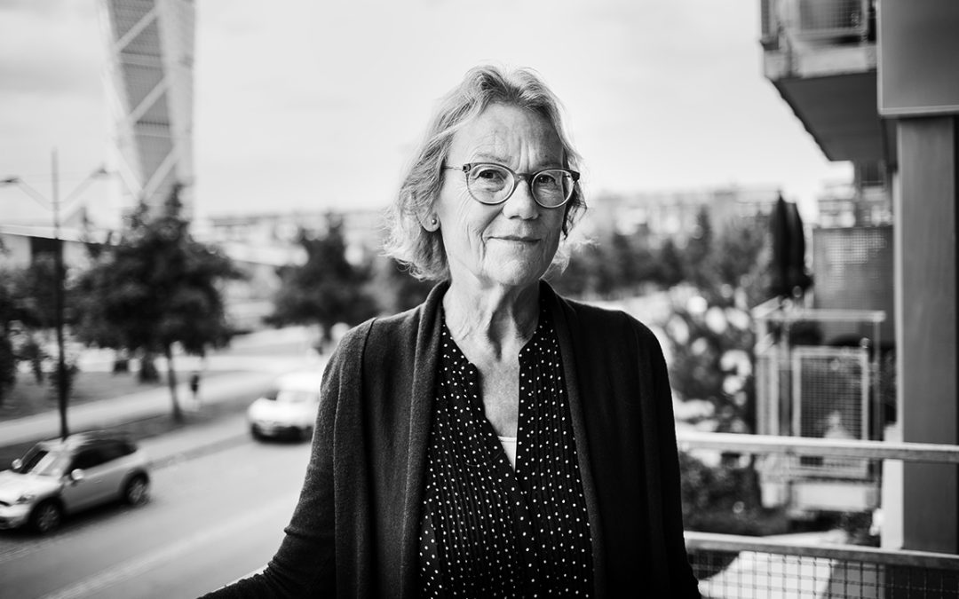 Barbro Blomberg har skrivit Längtans Vals – en dokumentär roman